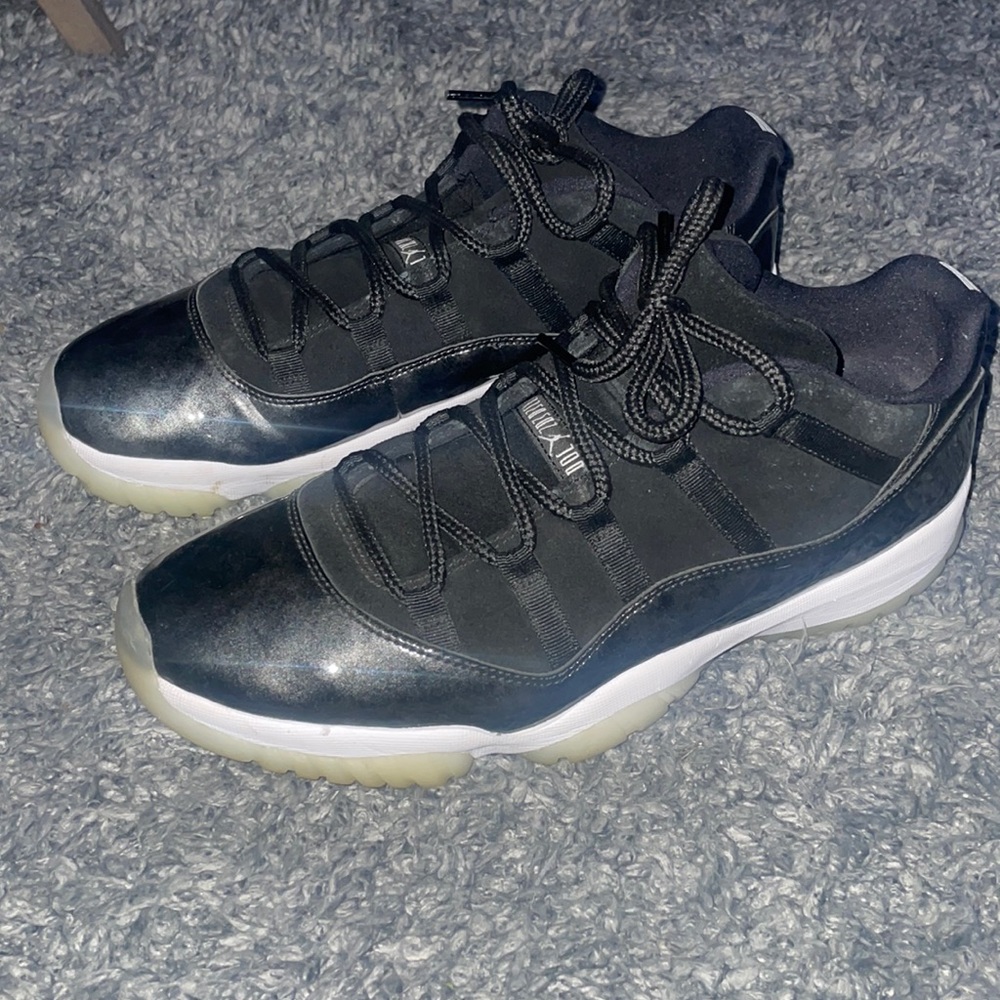 Jordan Lows, Black. Size 13. Great condition!